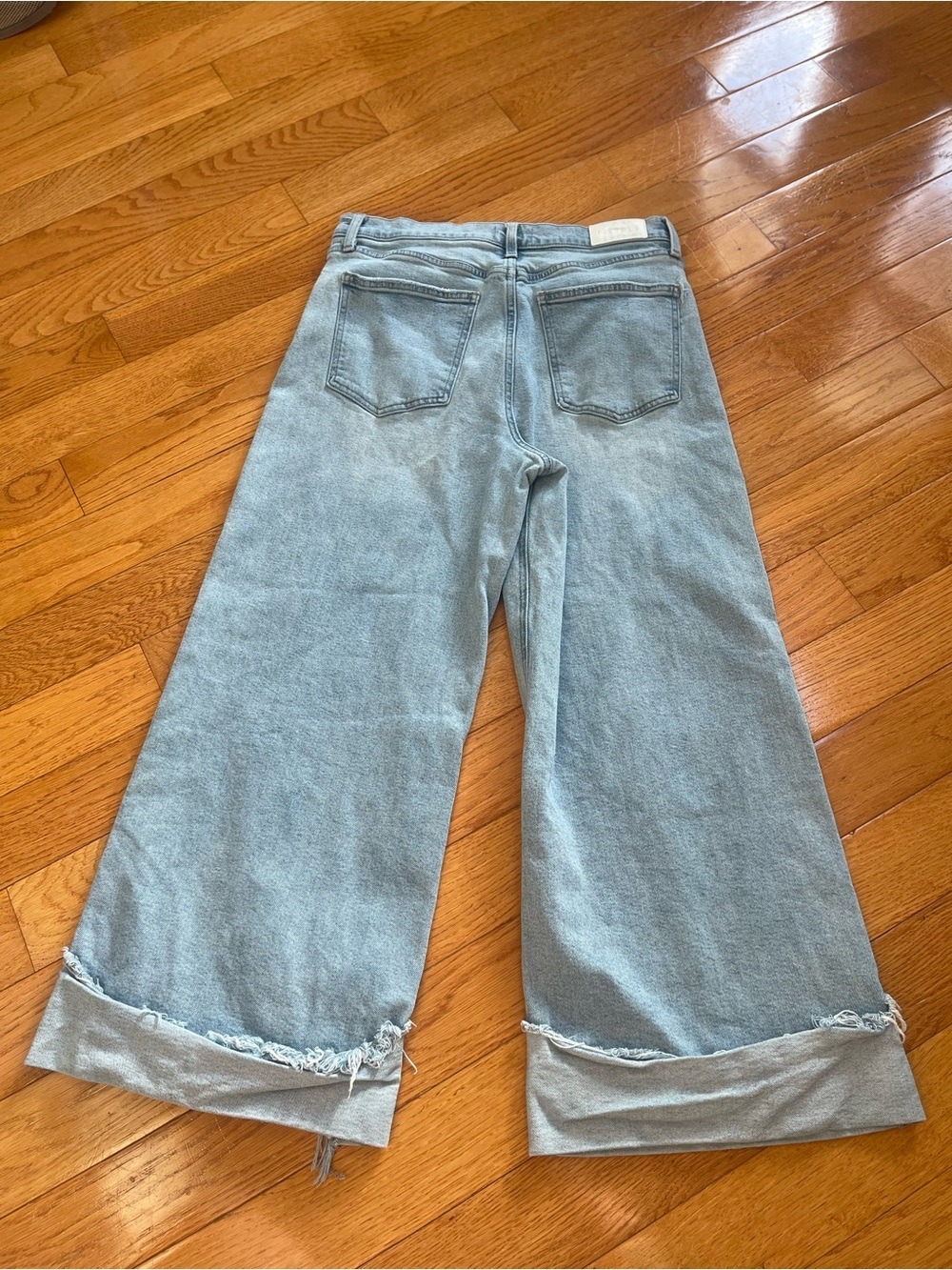 Pistola Lana High Rise Distressed Ultra-Wide-Leg Cuffed Jeans Light wash Sz 32 - Picture 6 of 16